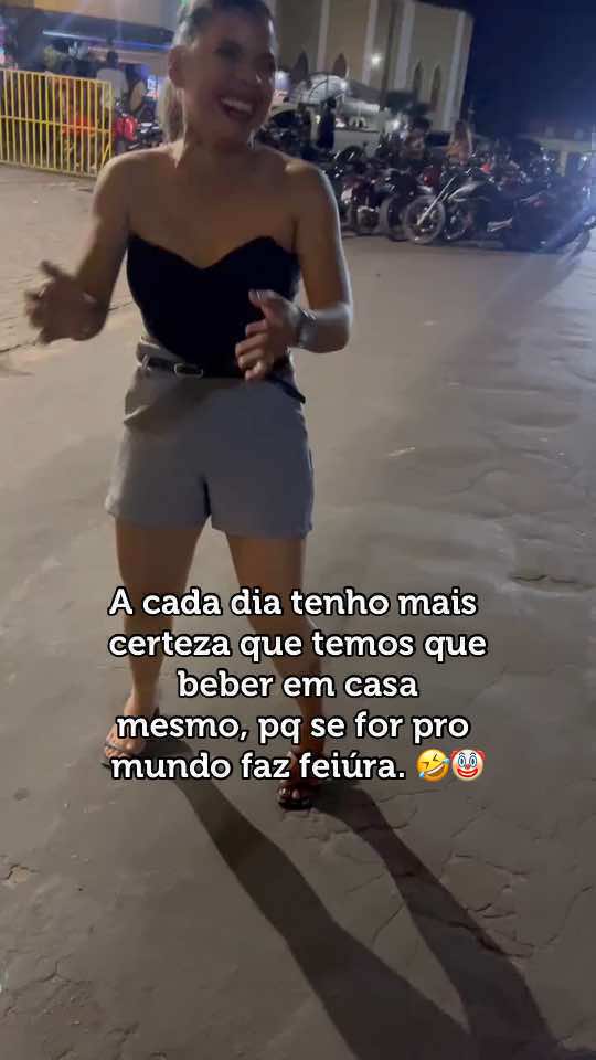 @Paula Vanessa