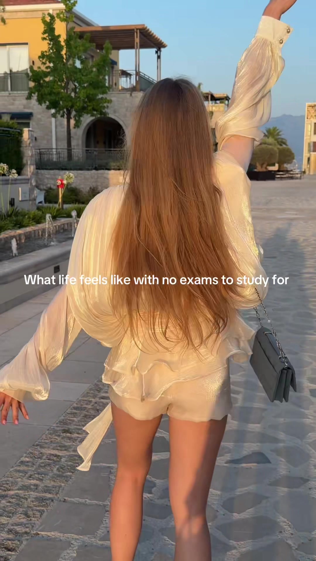 @NikaFabjan