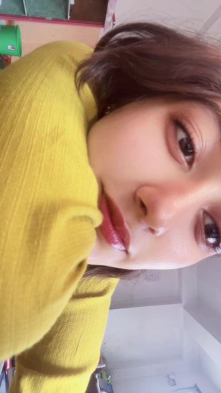 @Abishaa.a_