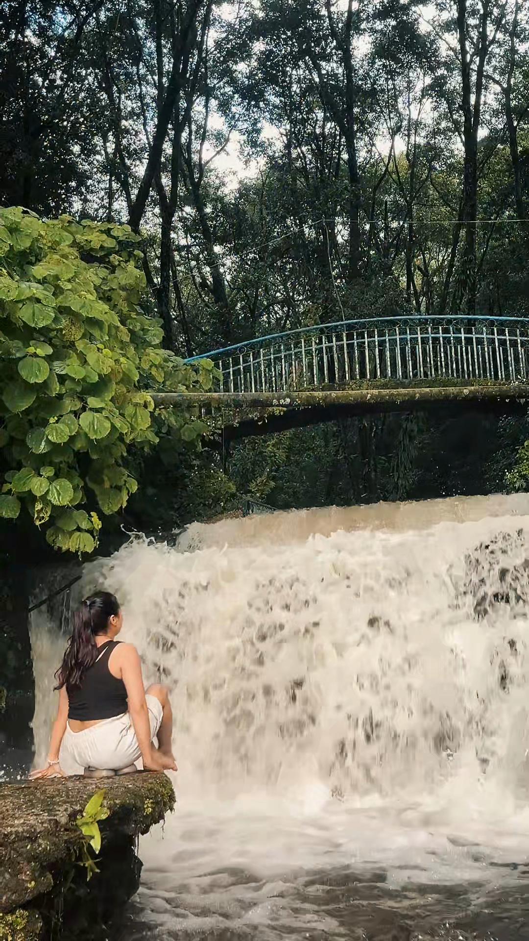 @🆂︎🅷︎🅾︎🆅︎🅰︎🦋