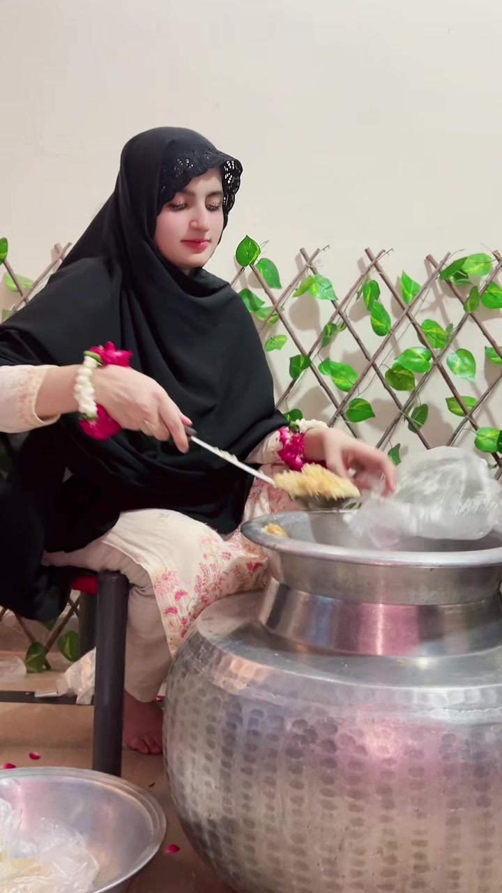 @Muneeba khan⭐️