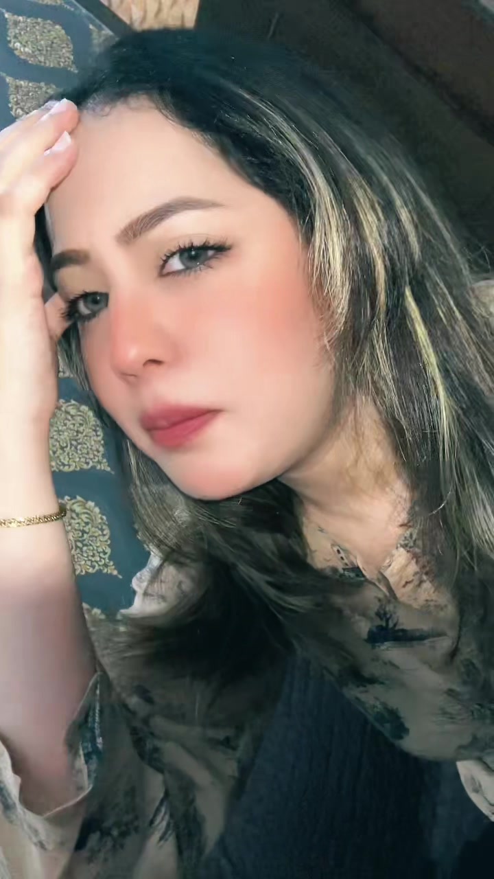 @ChawLa🥀