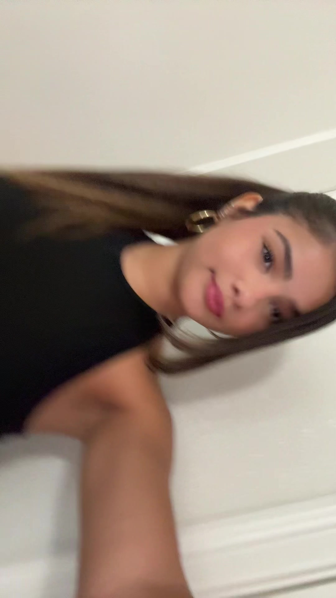 @Adriana