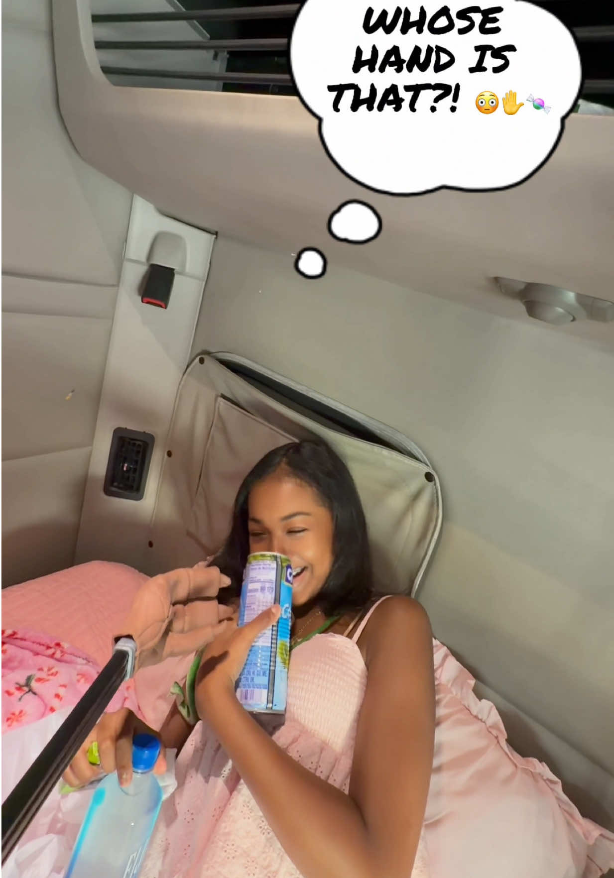 @Mia