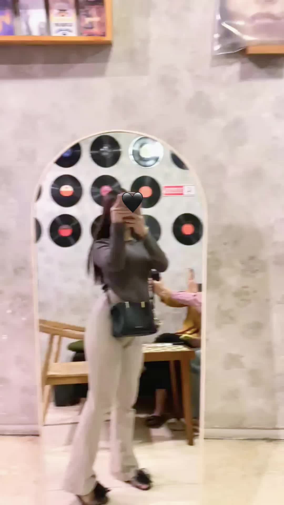 @adeltakodelkodell