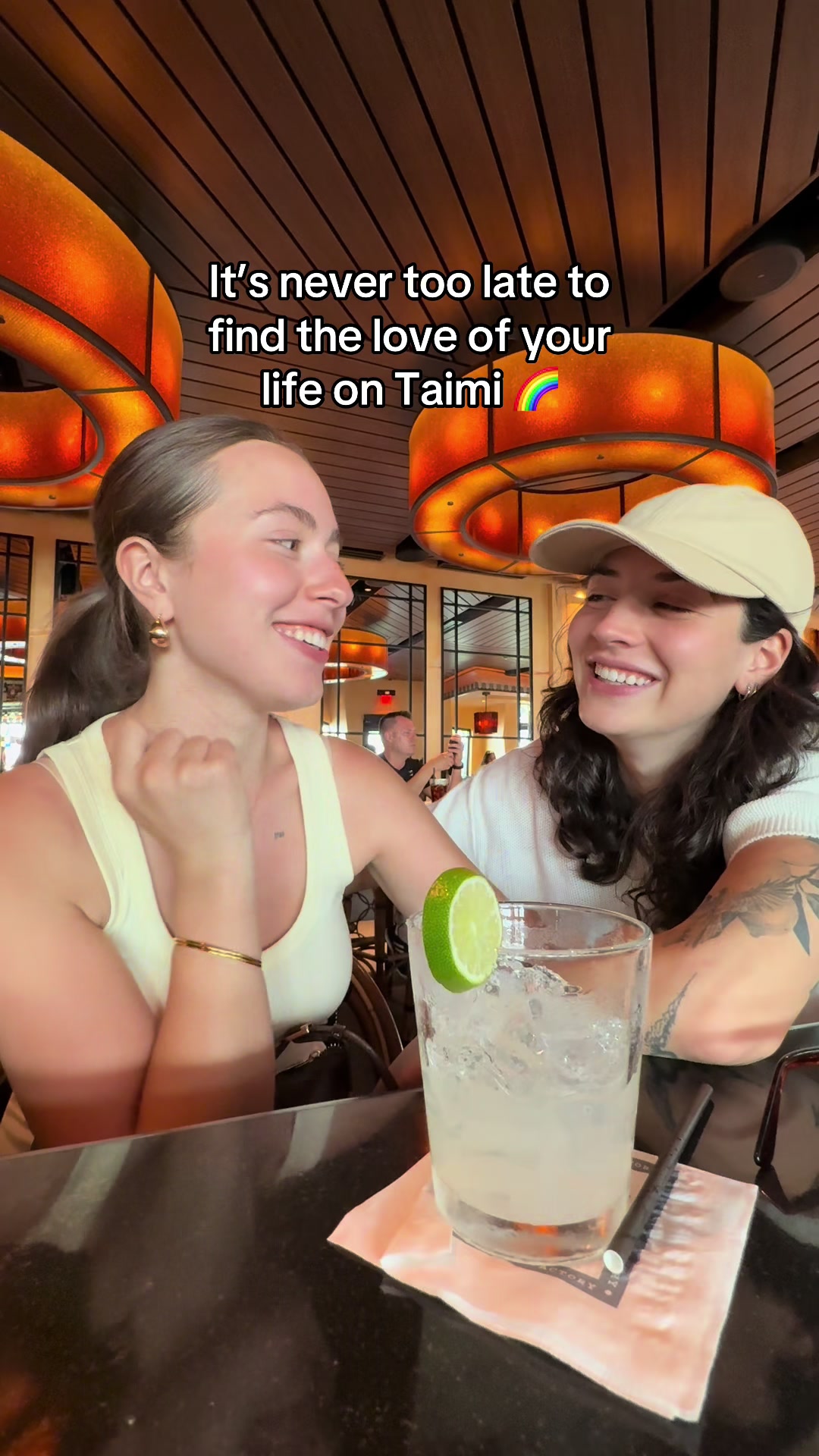 @laura ⚢