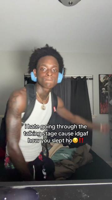 @⃟
