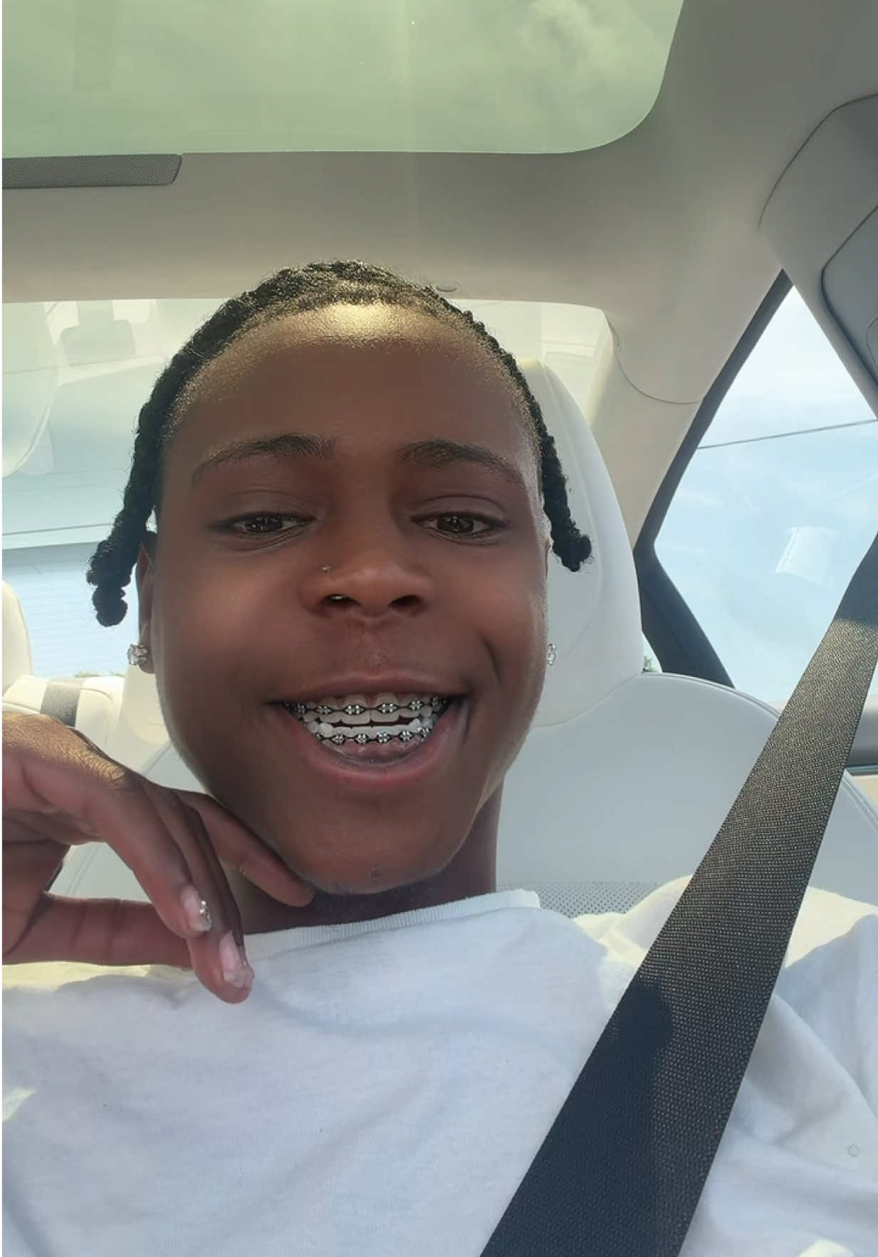 @Jayy