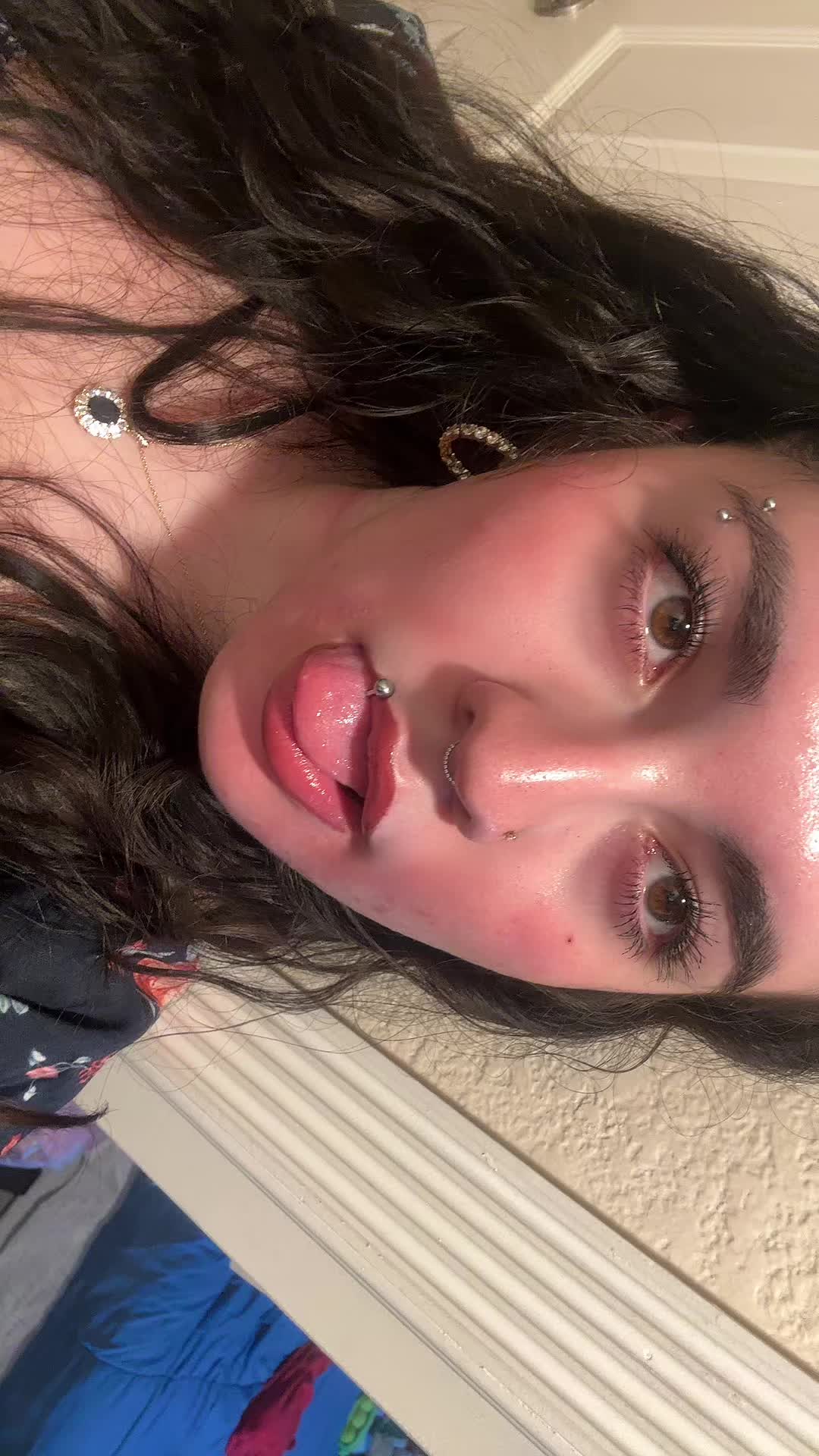 @꧁Kimberlina🌷꧂