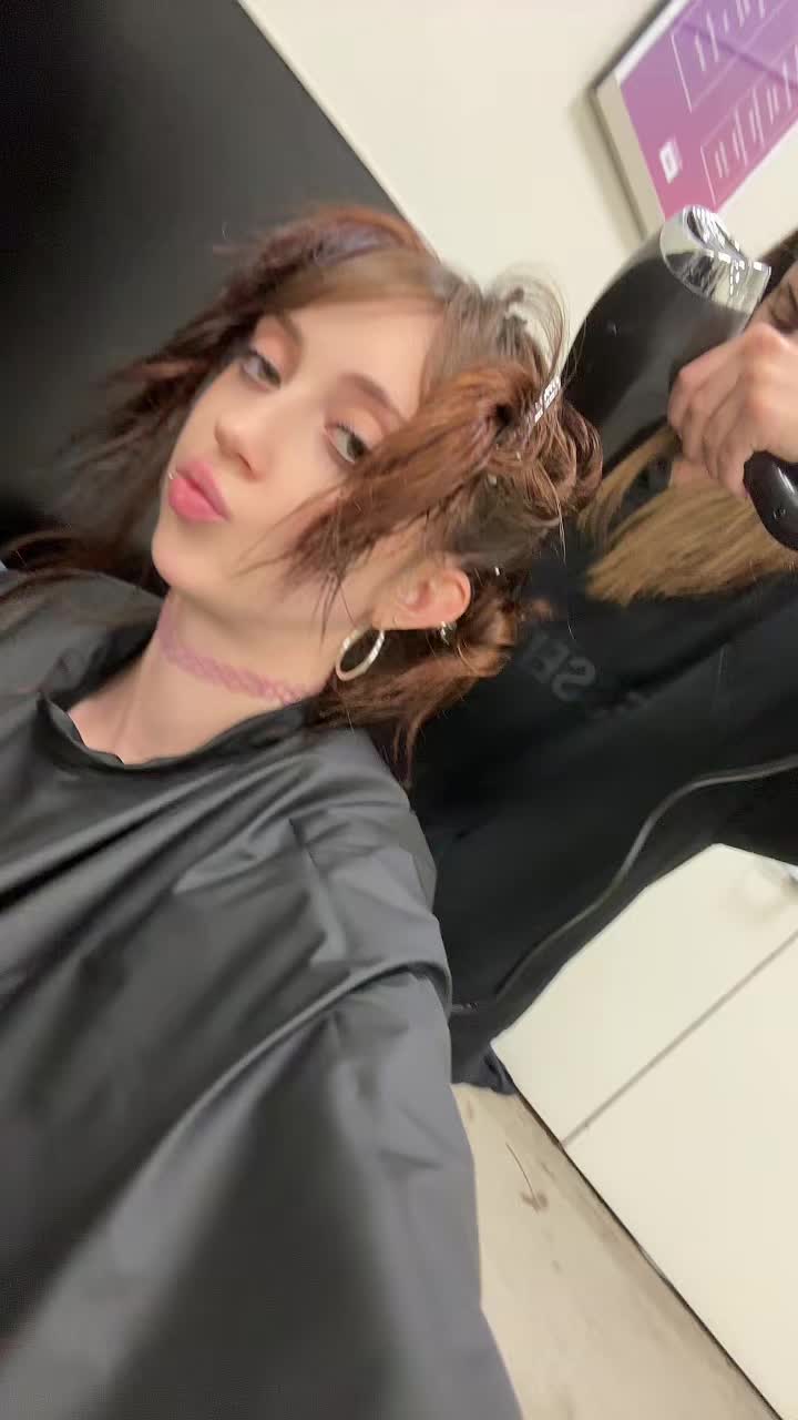 @$krilladoll💗