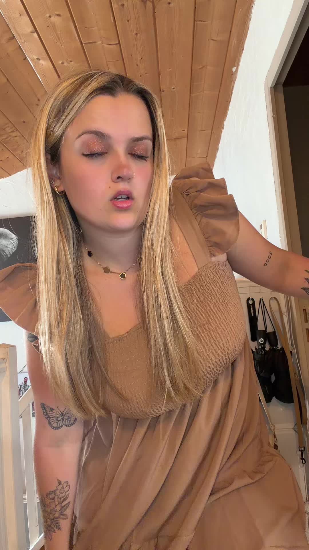 @Juju l’unique 🤷🏼♀️