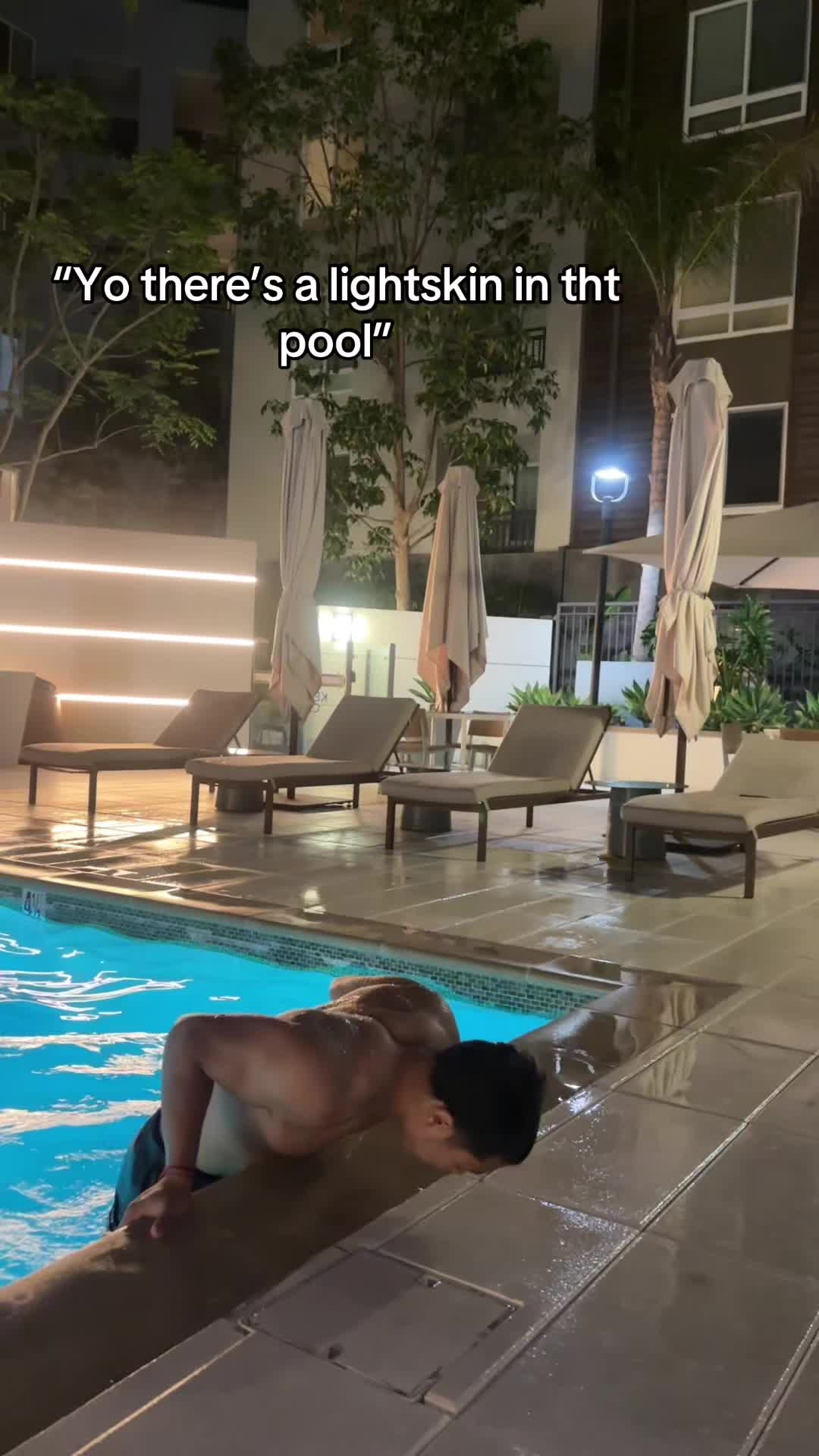 @jojonextdoor