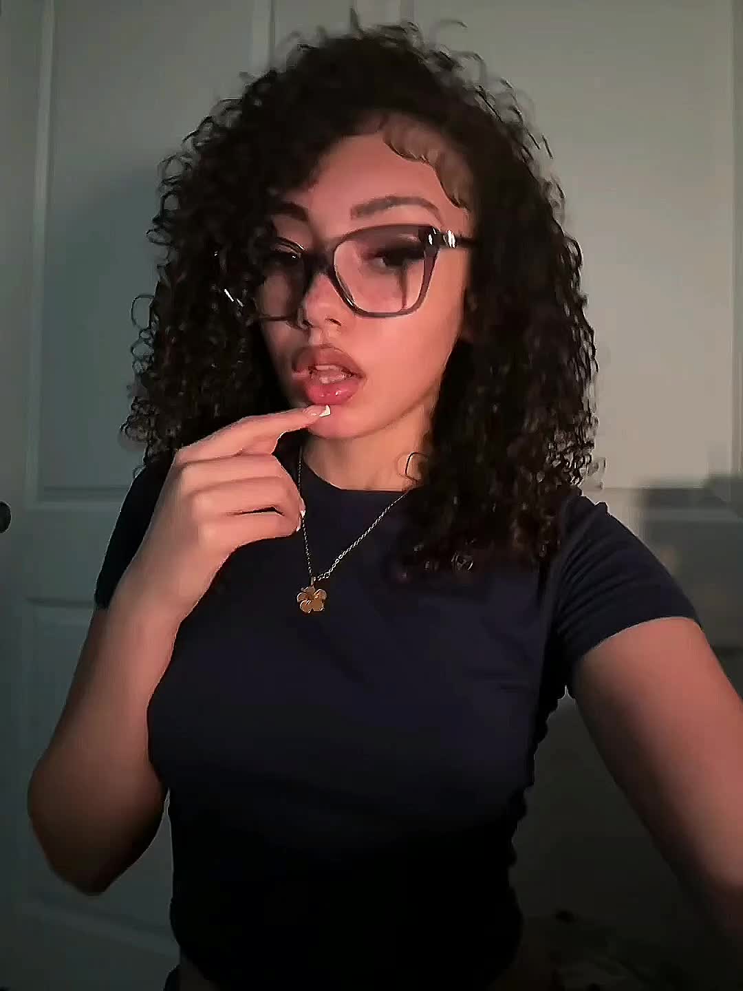 @𝐂𝐚𝐩𝐂𝐮𝐭  𝐣𝐚 ⭐️