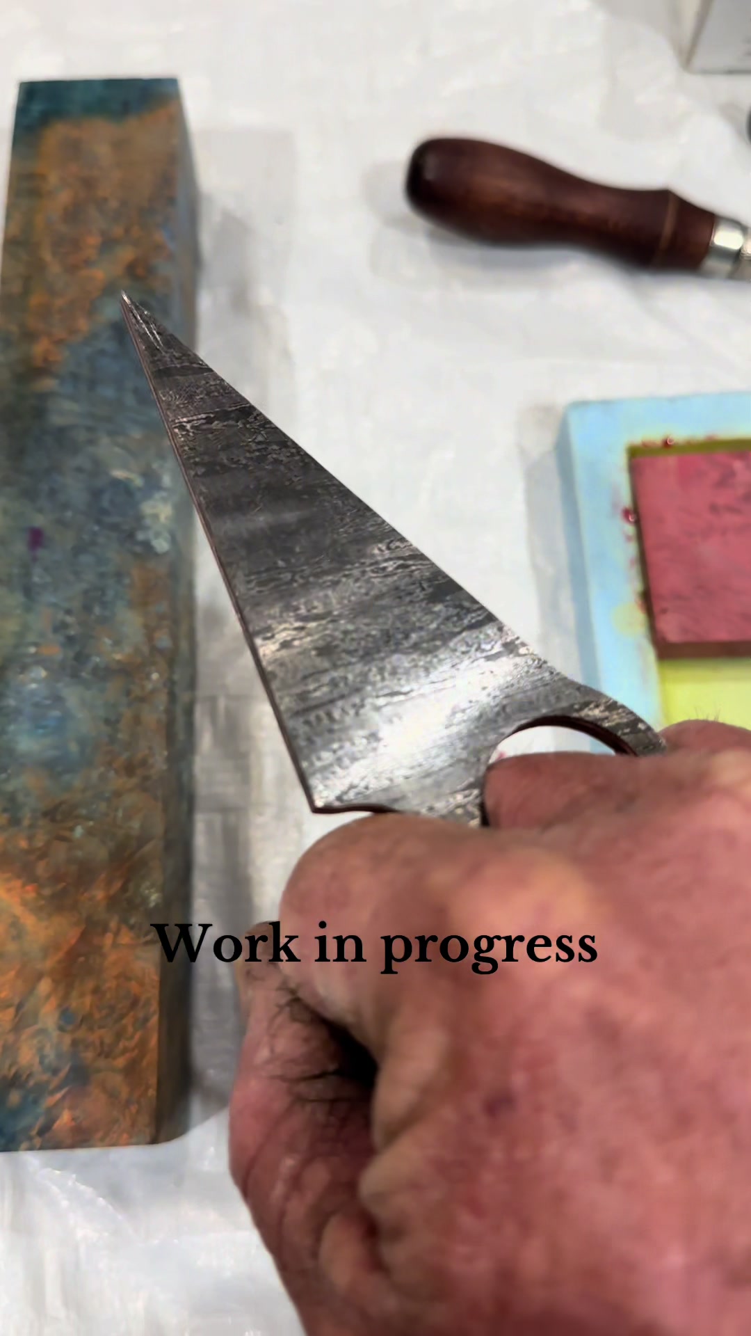 @Adams knives