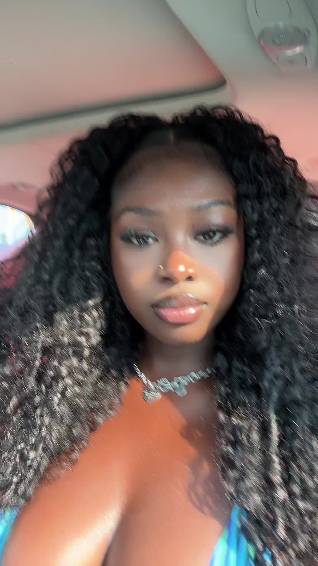 @bintanovaaa