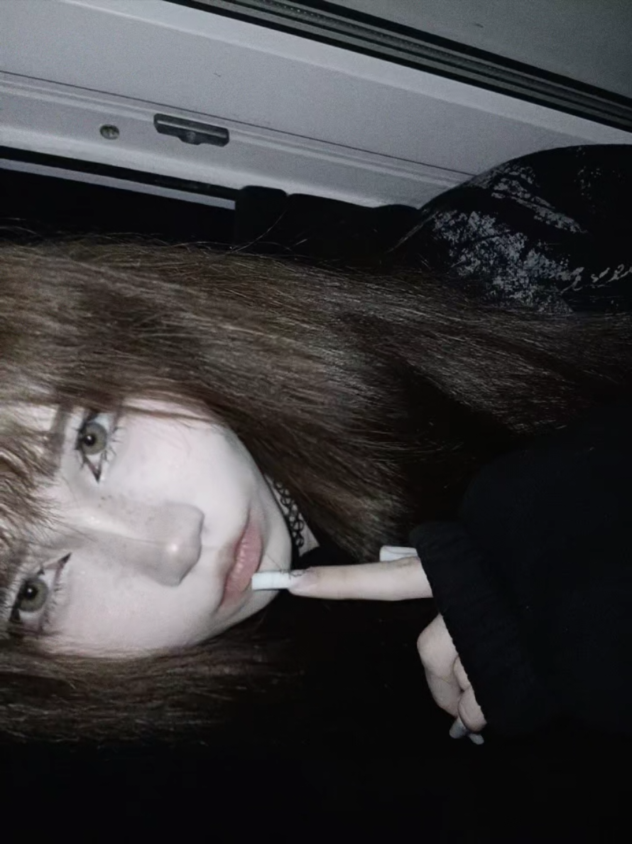 @хорошенькая