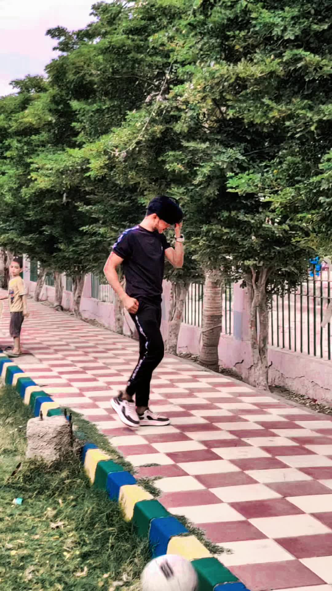 @ℕ𝕠 𝕆𝕟𝕖 🦅
