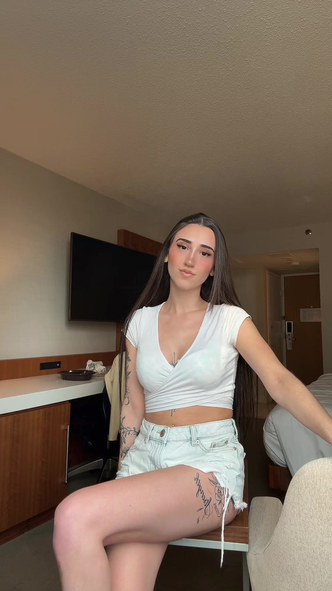 @Bella 🦋