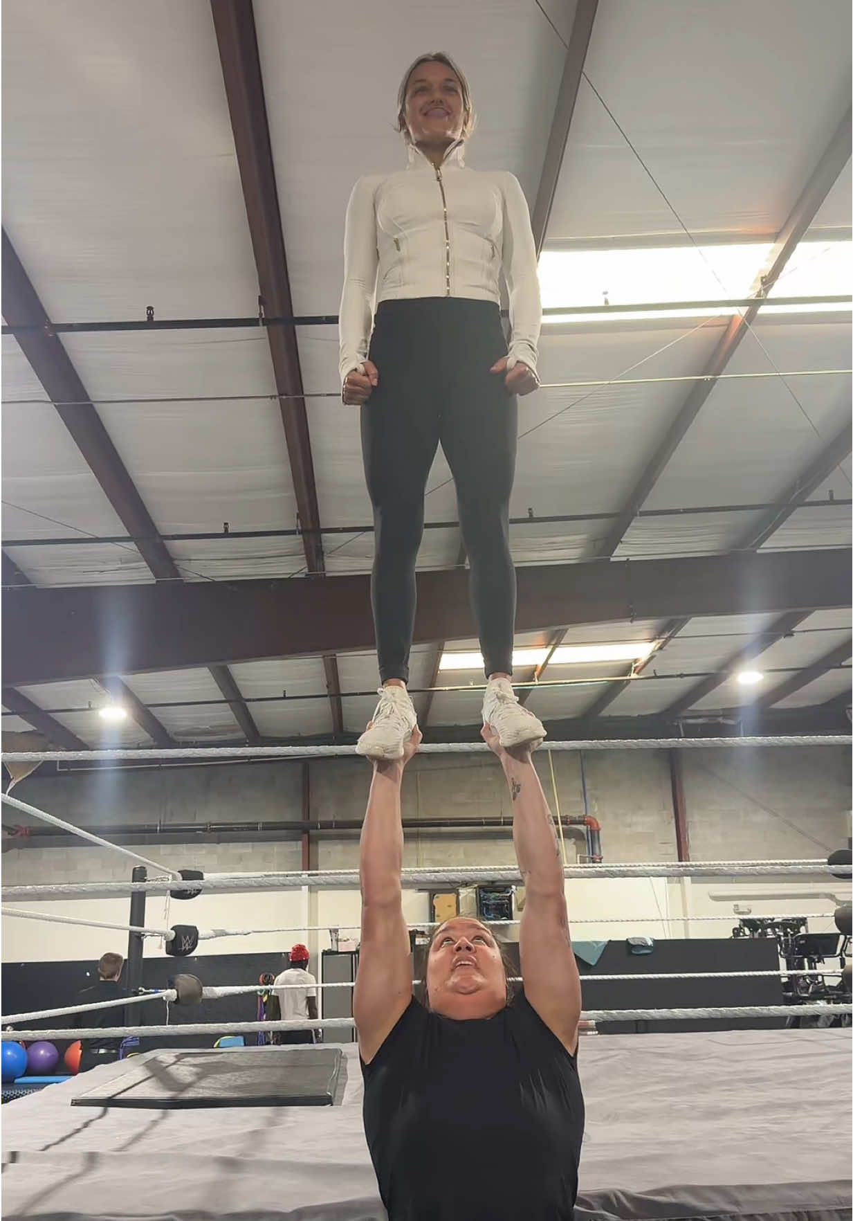 @skylar.wwe