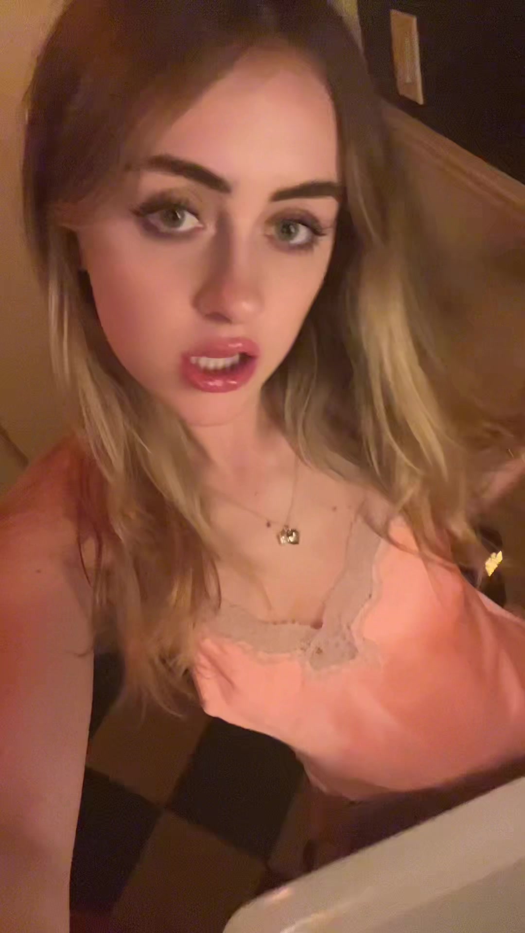 @Greta