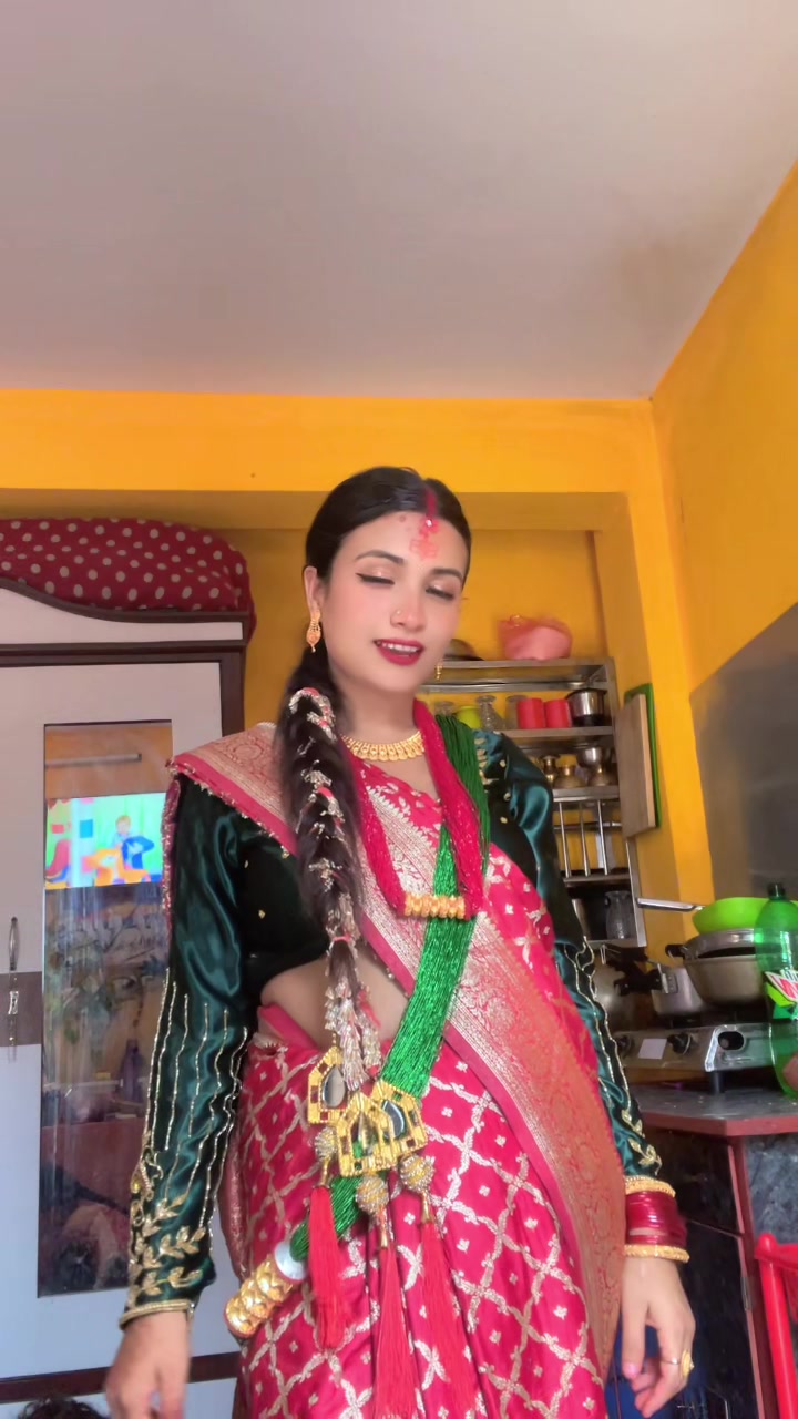 @Ayushu🤪