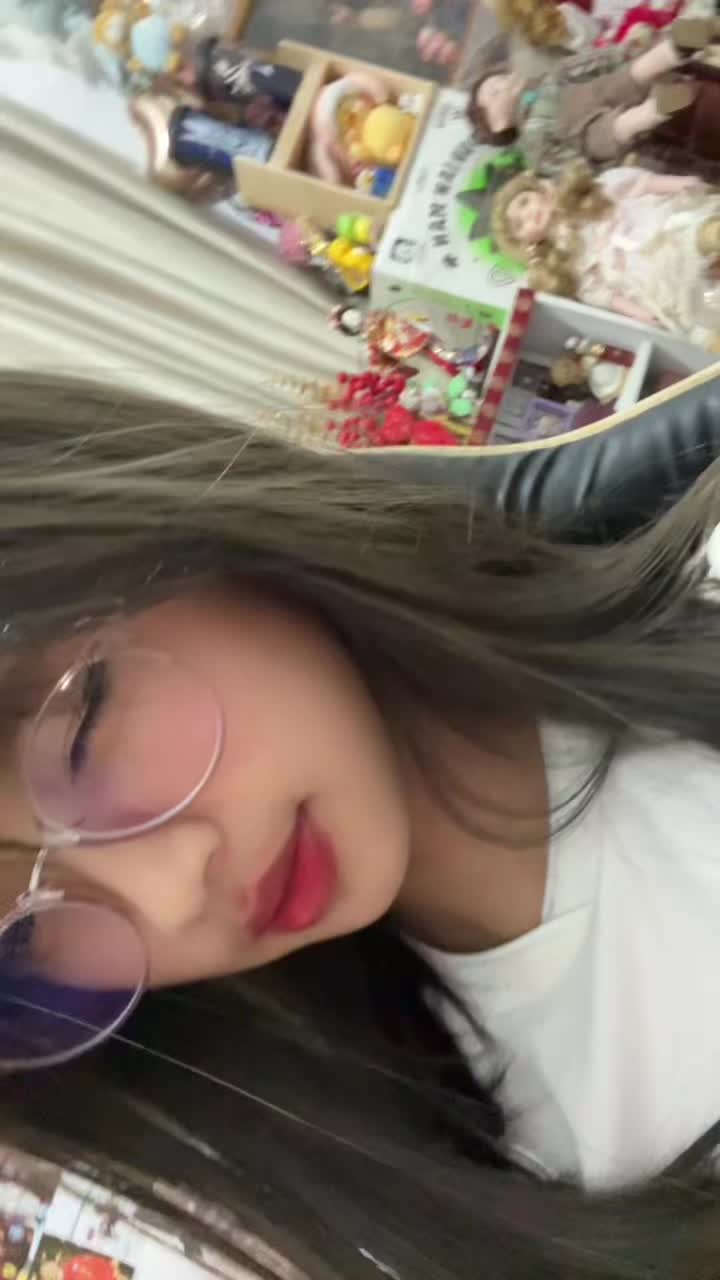@Adek xiu Bae agaystrawberry