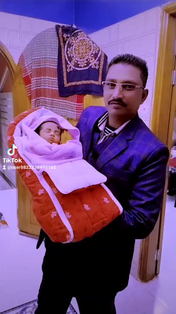 @আজান আহমেদ