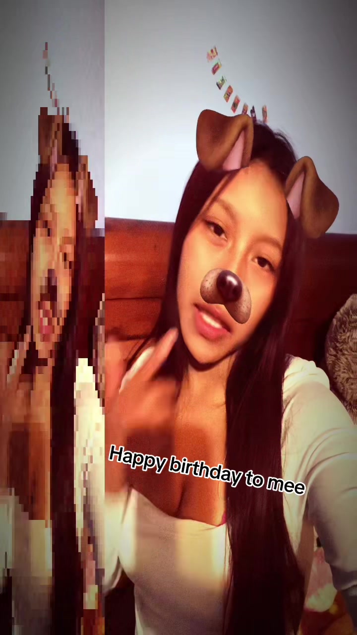 @3lena