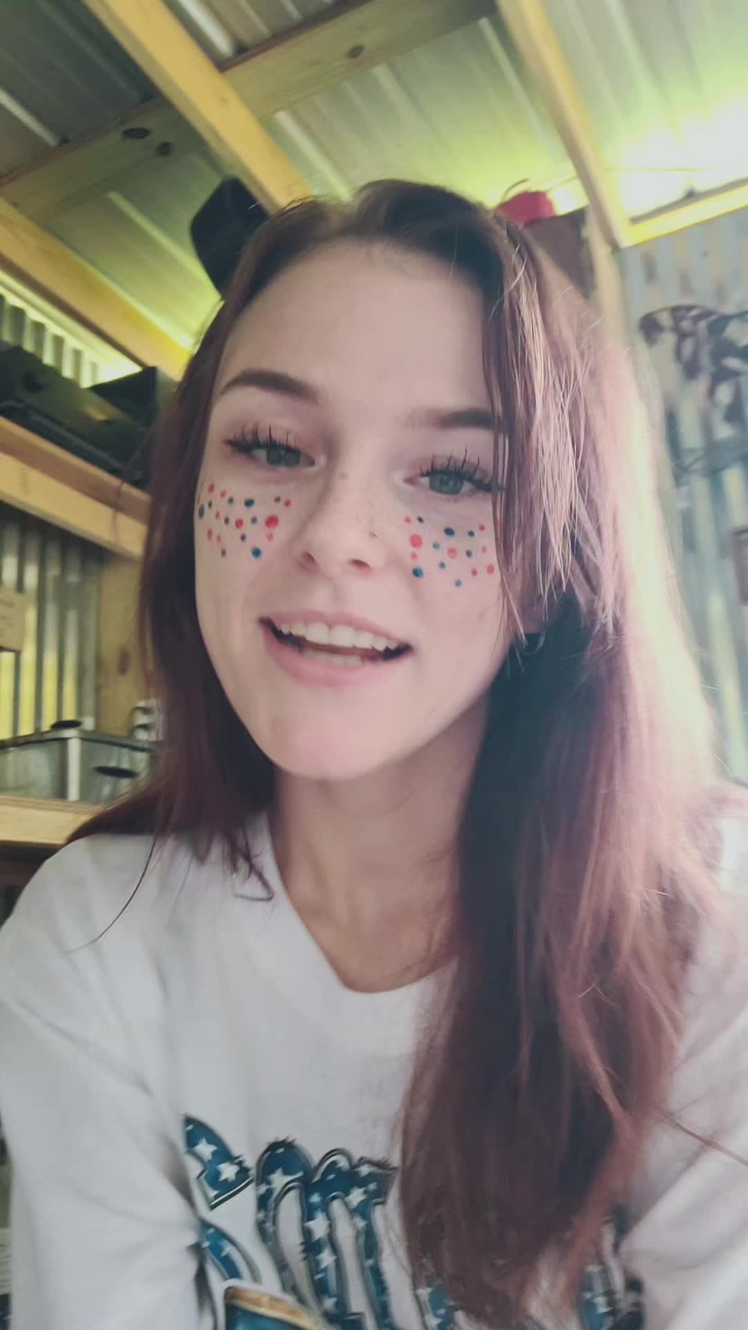 @Dani🌙🥰