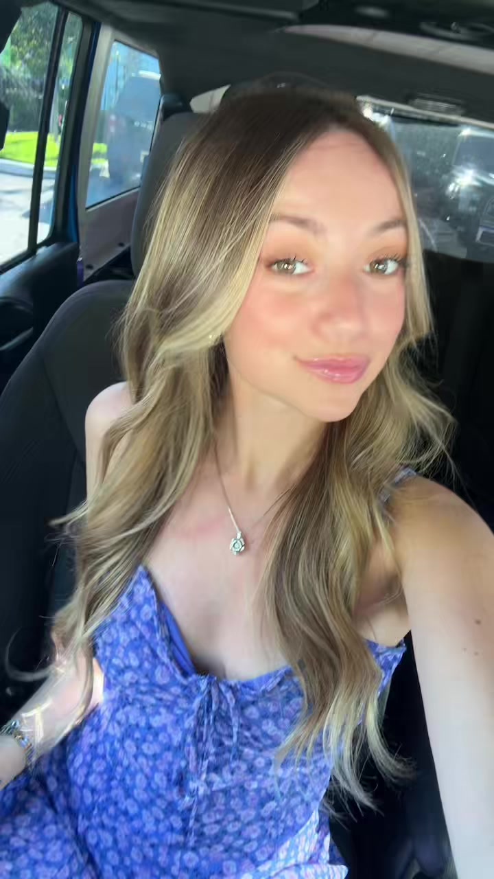 @Kayla🌸