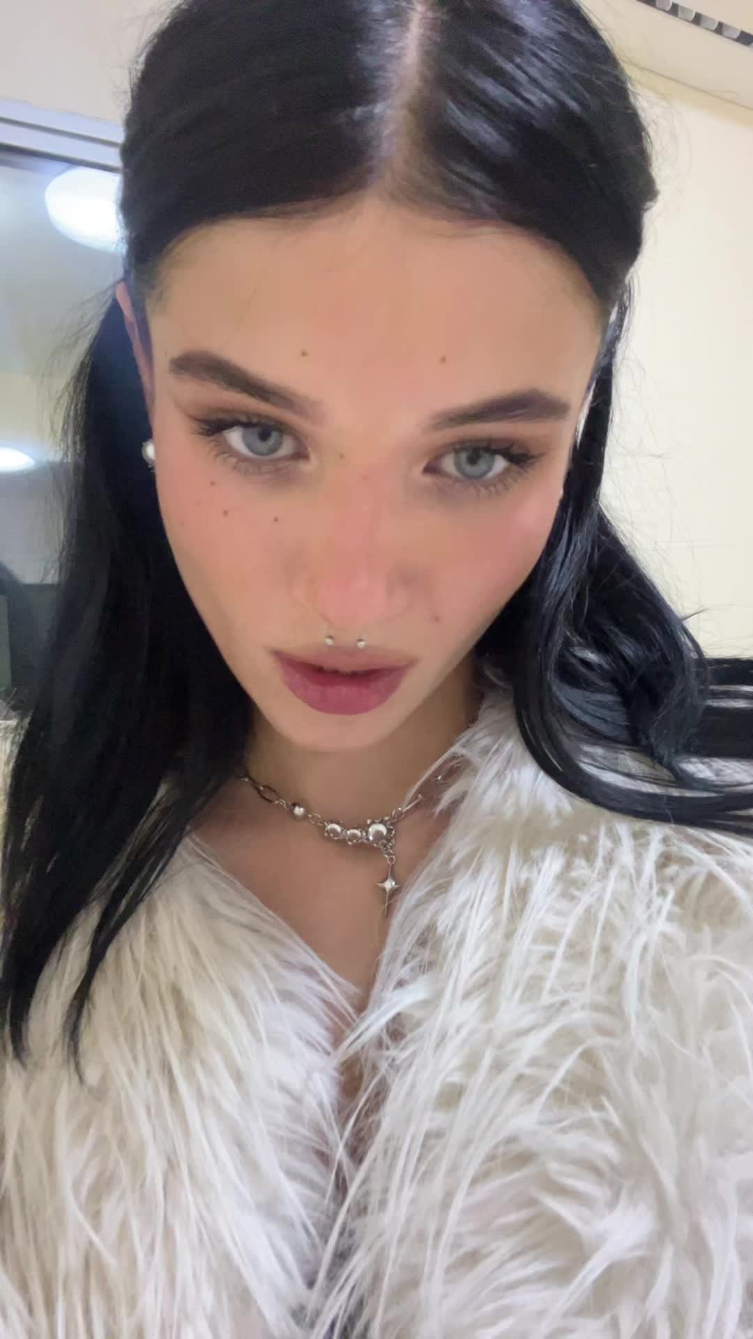@Sapphô