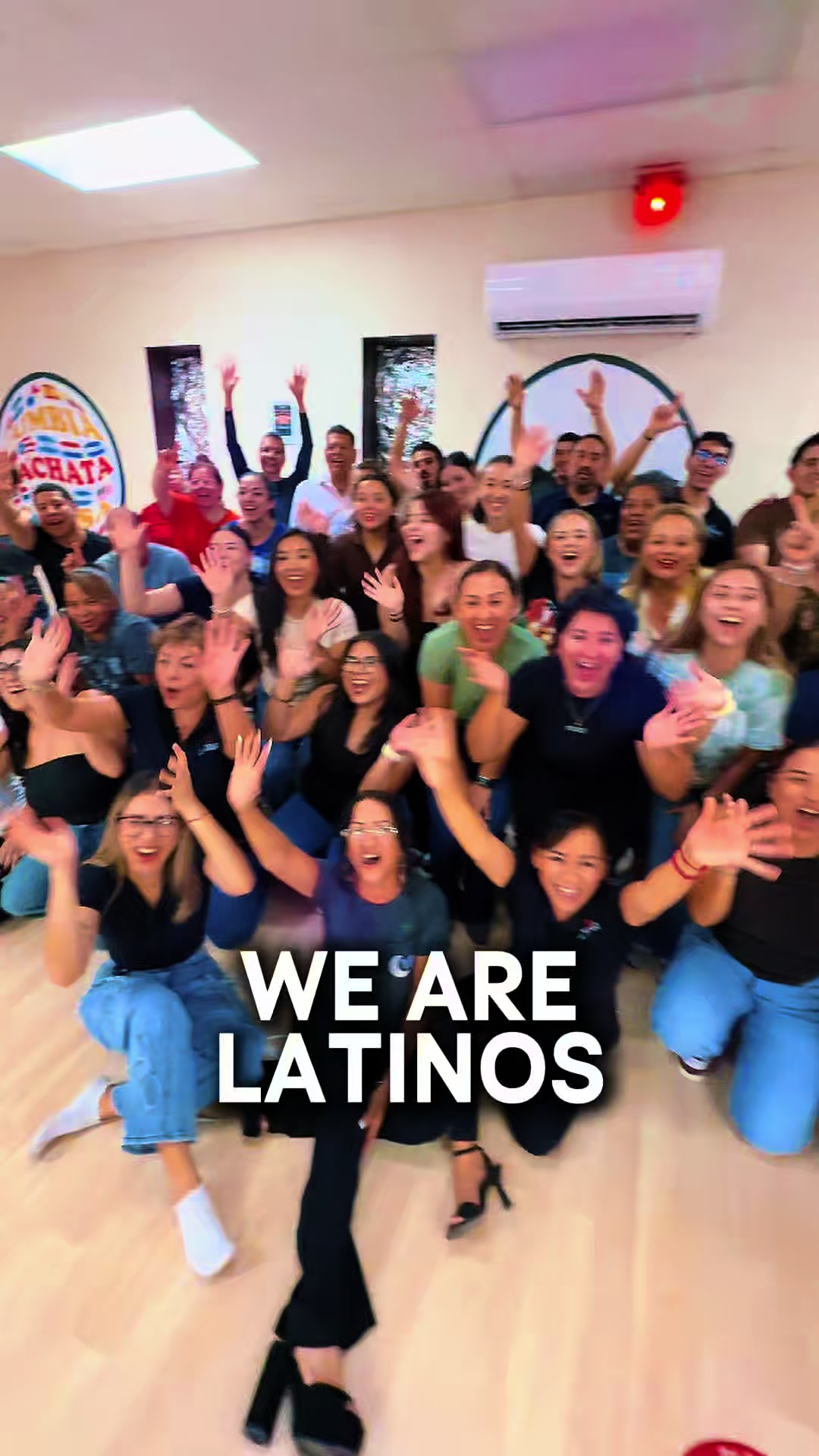 @Latinos Academia de Baile