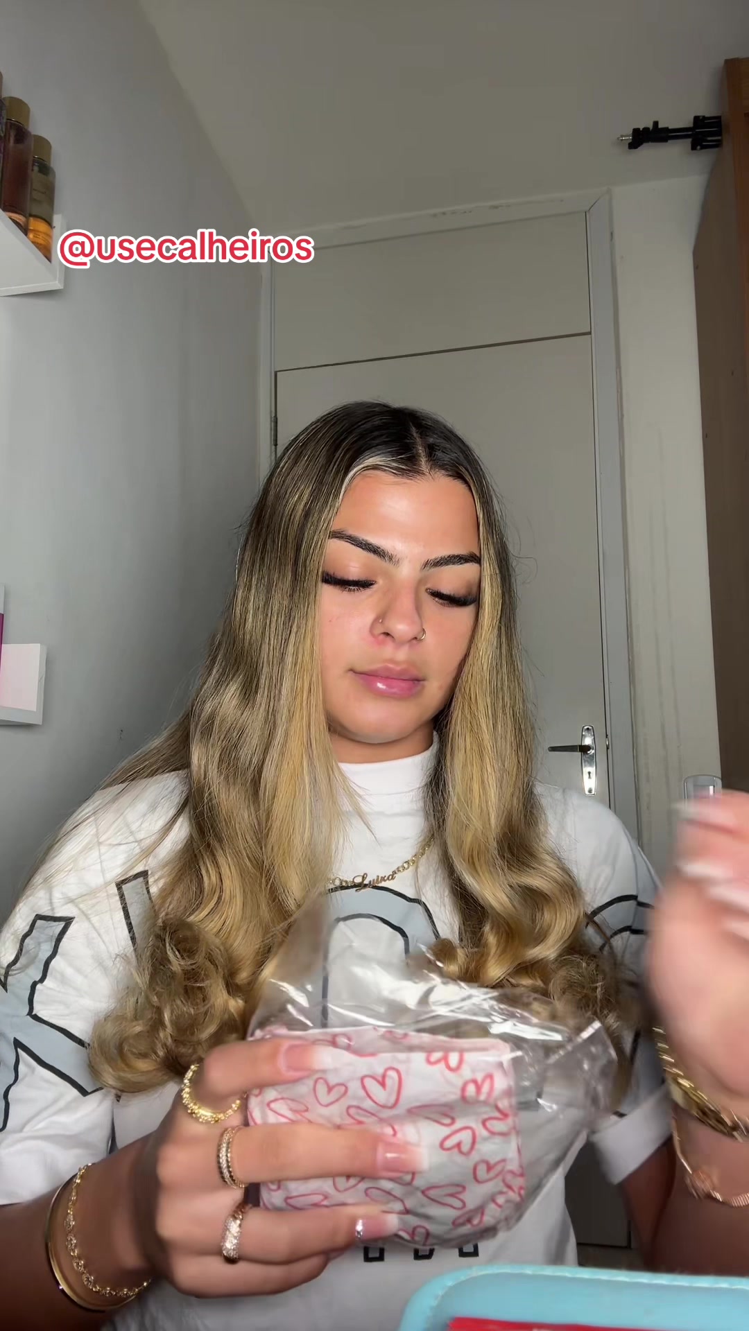 @anna