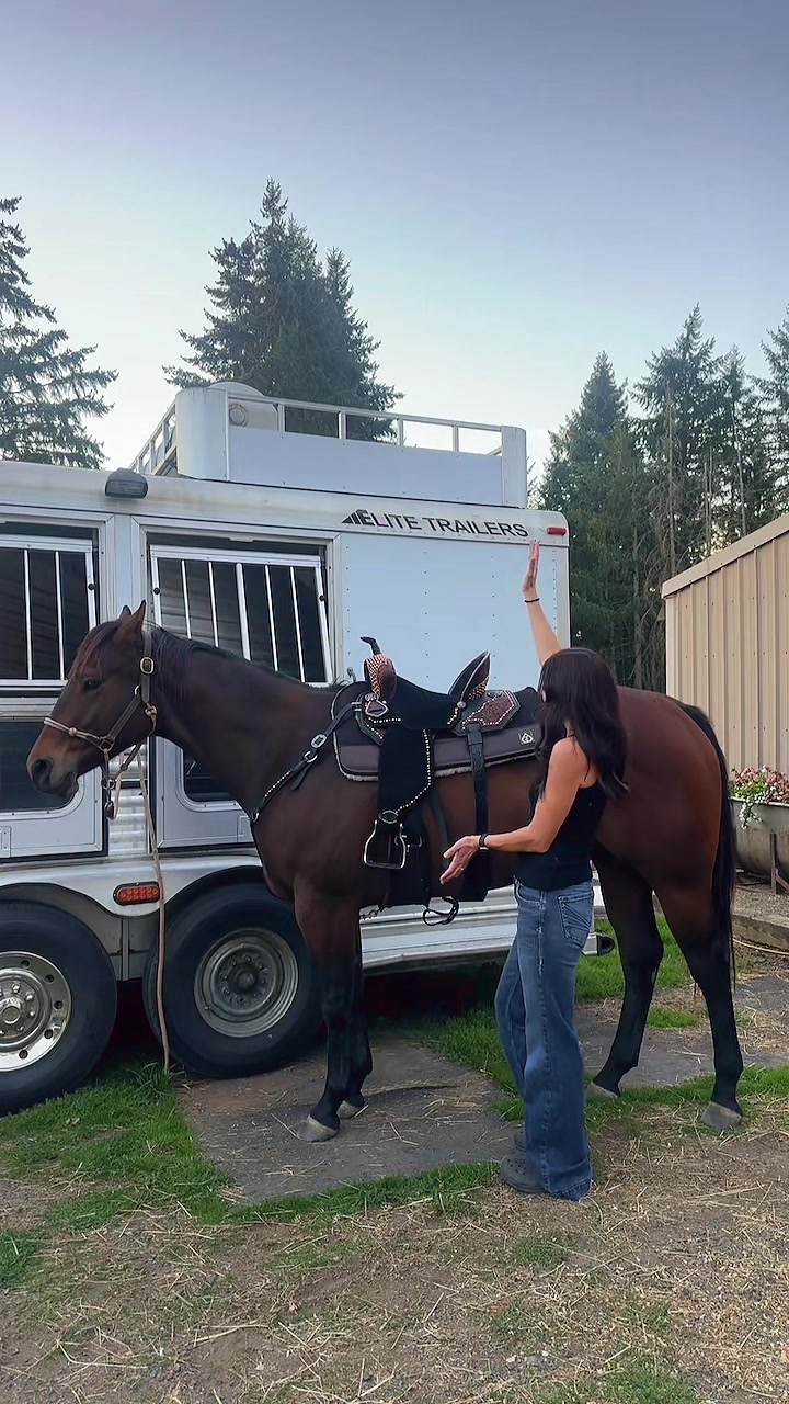 @SAMANTHA | BARREL RACING
