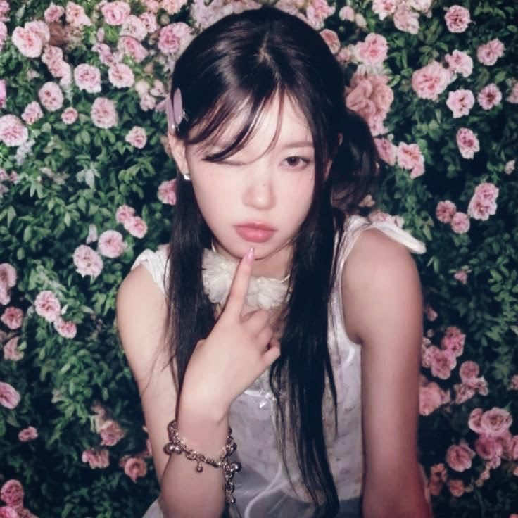 @֕𝓜okā༺☆༻𝐿ily