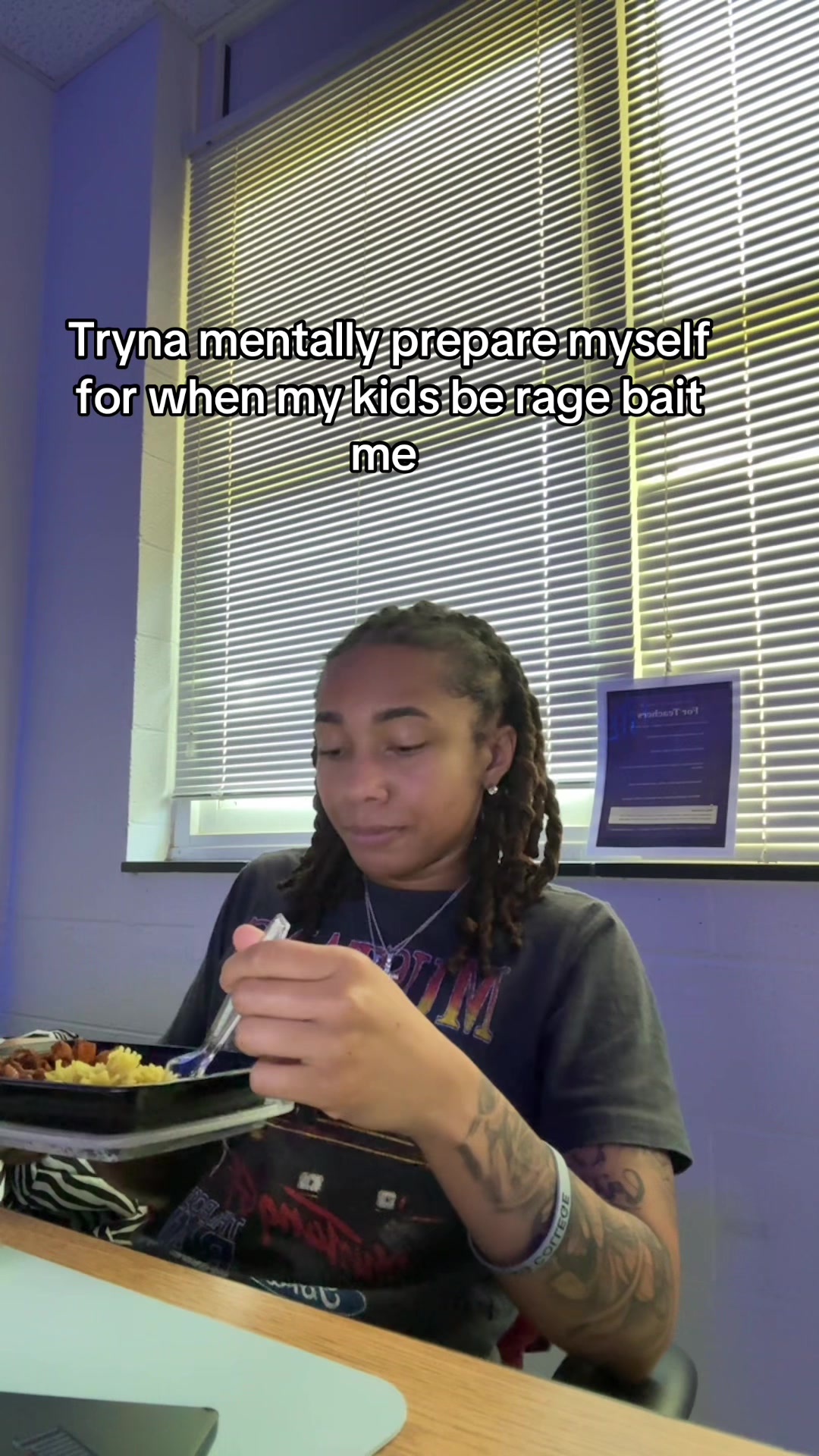 @Des