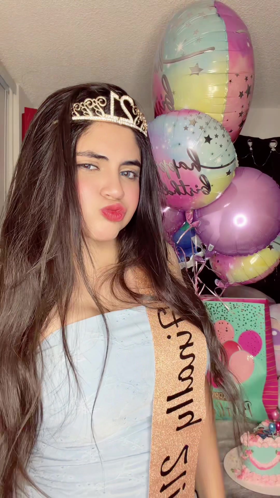 @🧢La Niña de las gorras♥️🐬