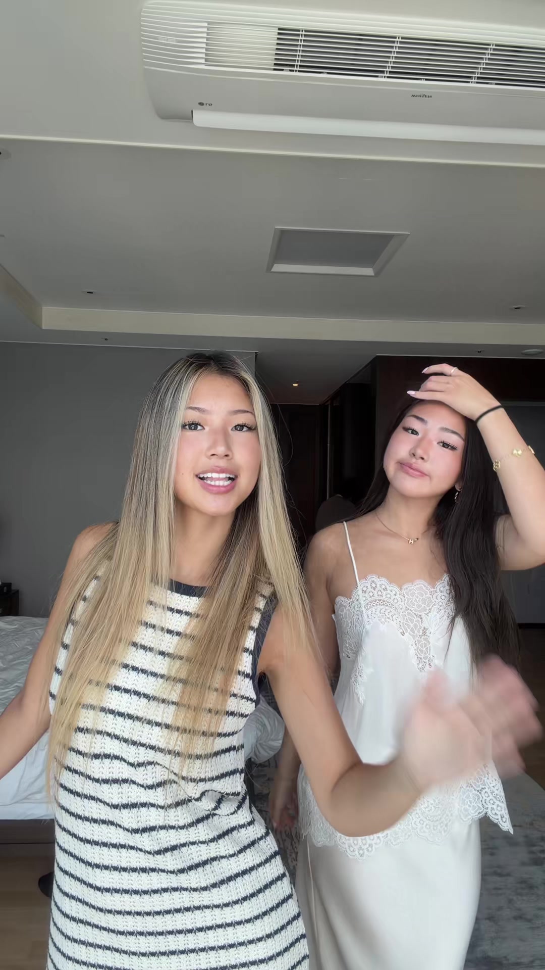 @y