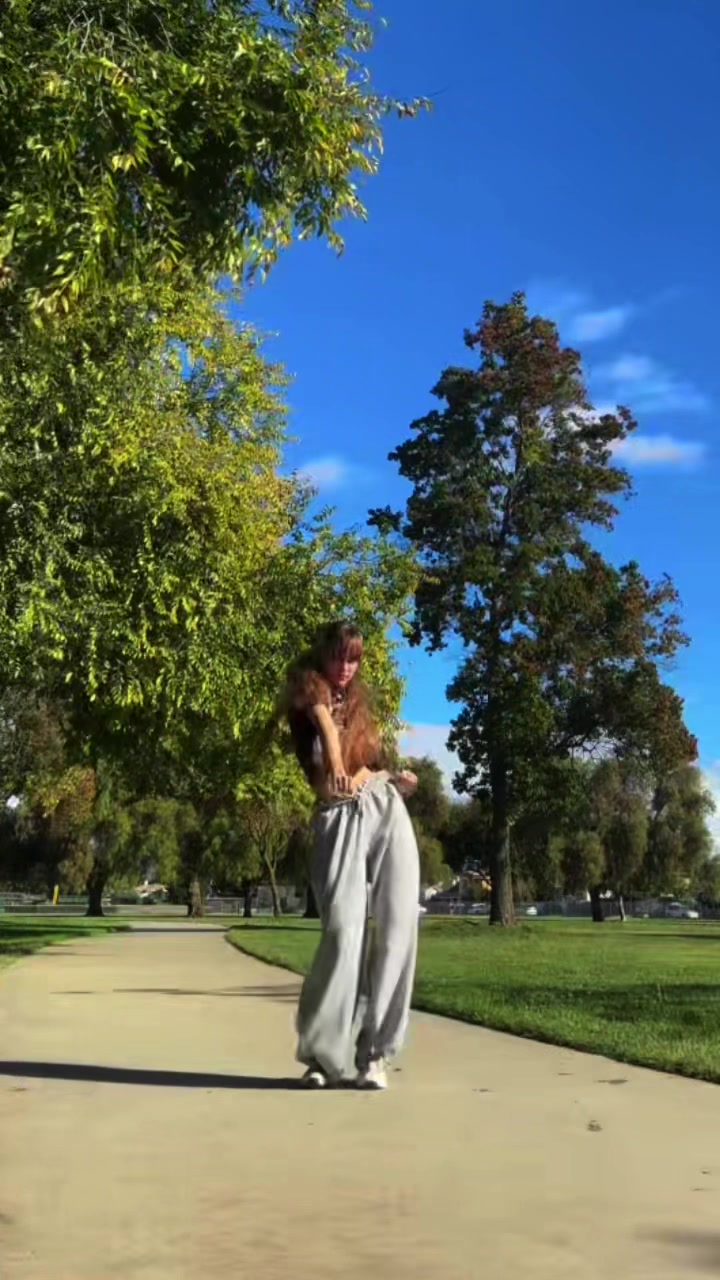 @𑄝੭ ᴠᴀʟ ྀི🎐