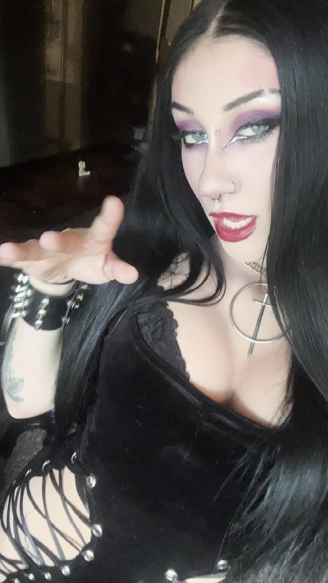 @Smellyanna