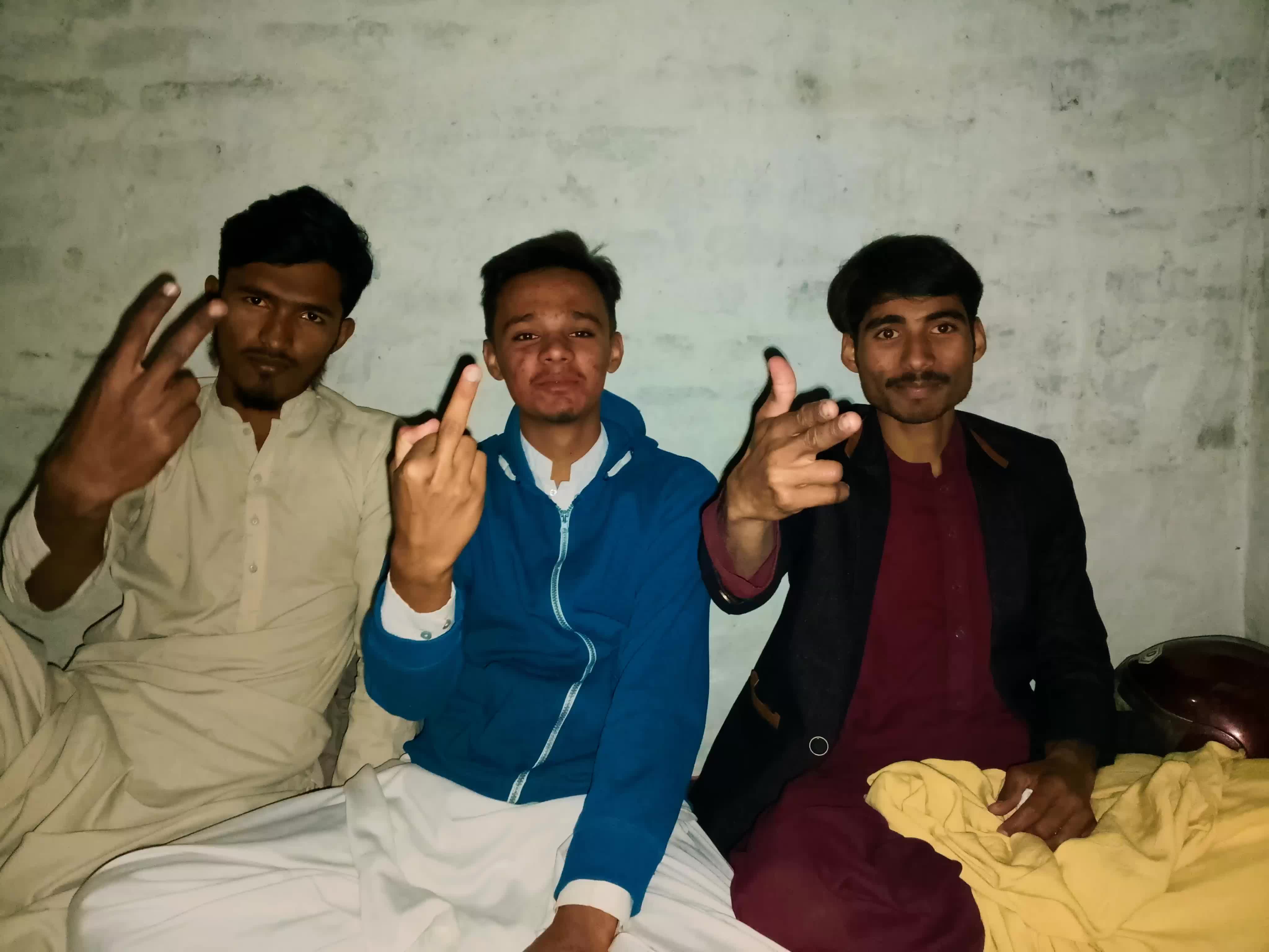 @MUNNA BHAI ☠️