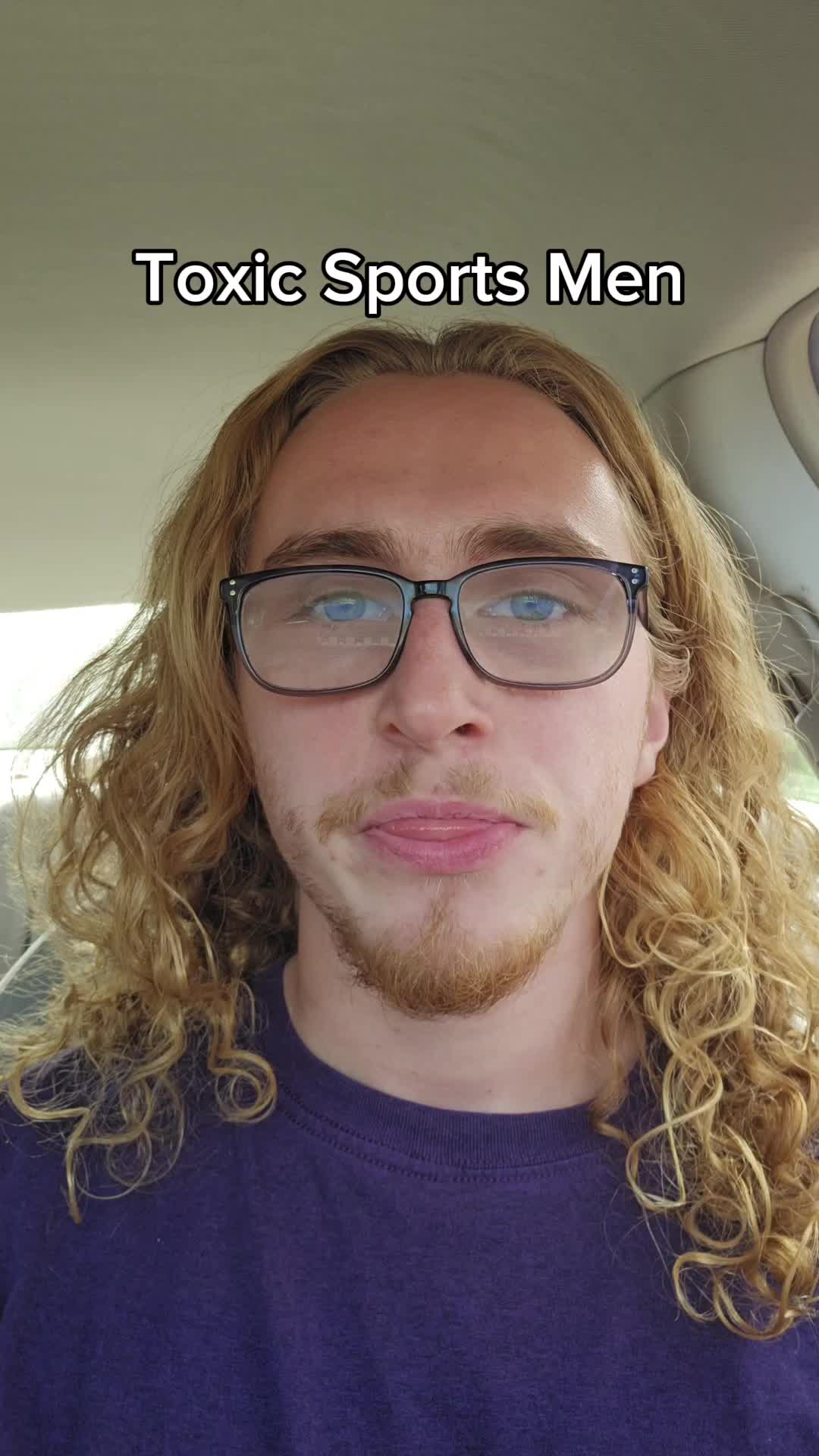 @GoldieGl0cks
