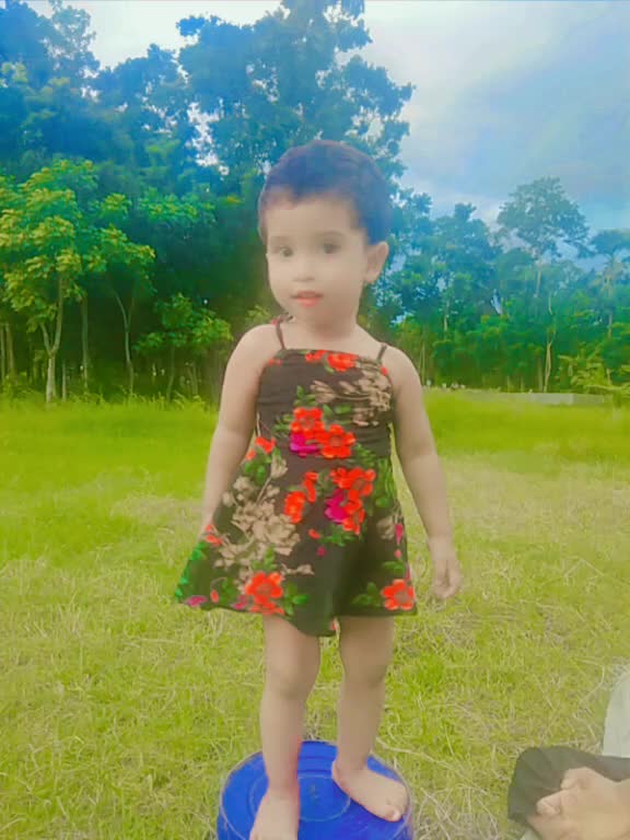 @Queen somu🥰