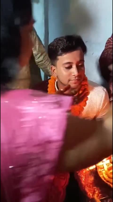 @👑kriti zha👑