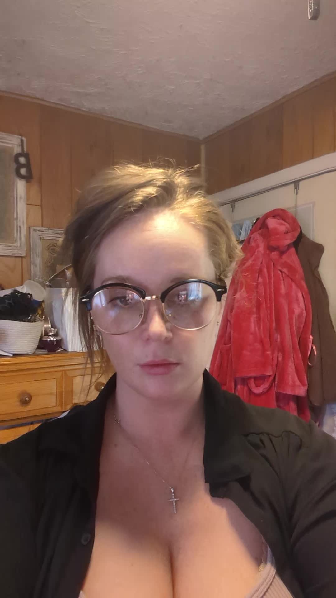 @KielyJo