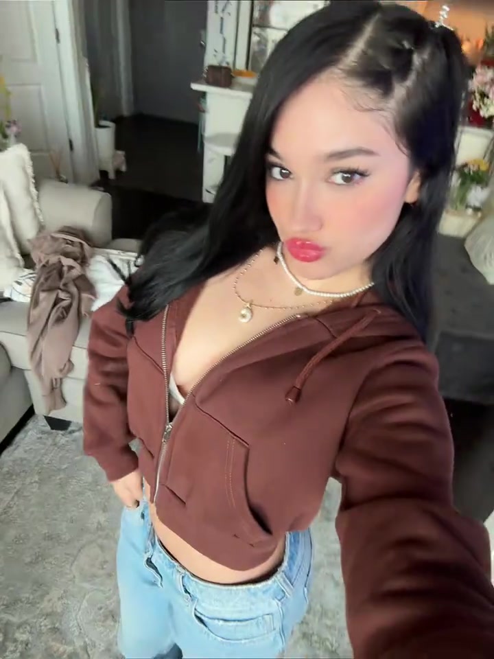 @Camila Luna