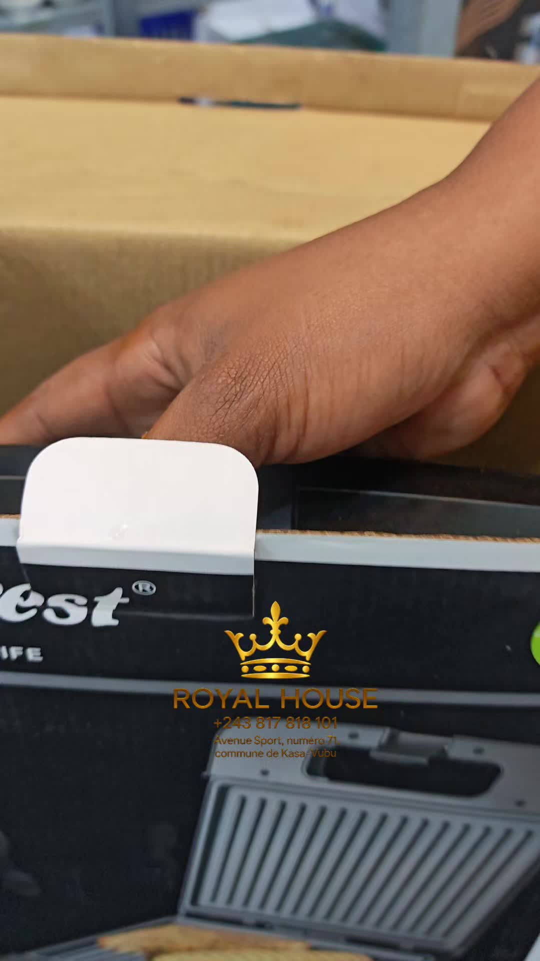 @ROYAL HOUSE/ DEMORAA