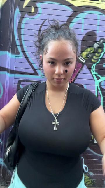 @Rosealie 𖣂