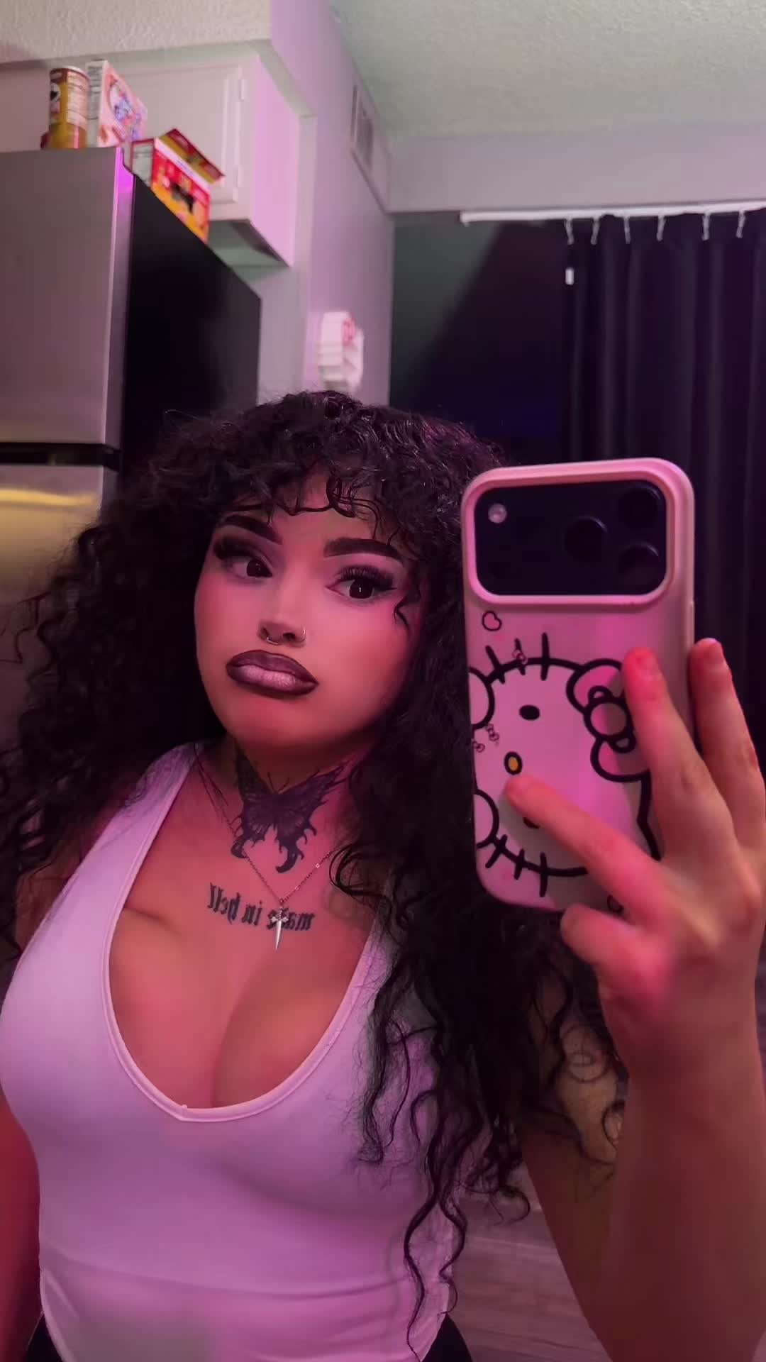 @𝓒𝓱𝓪𝓻𝓵𝓲𝓮🖤🕷️