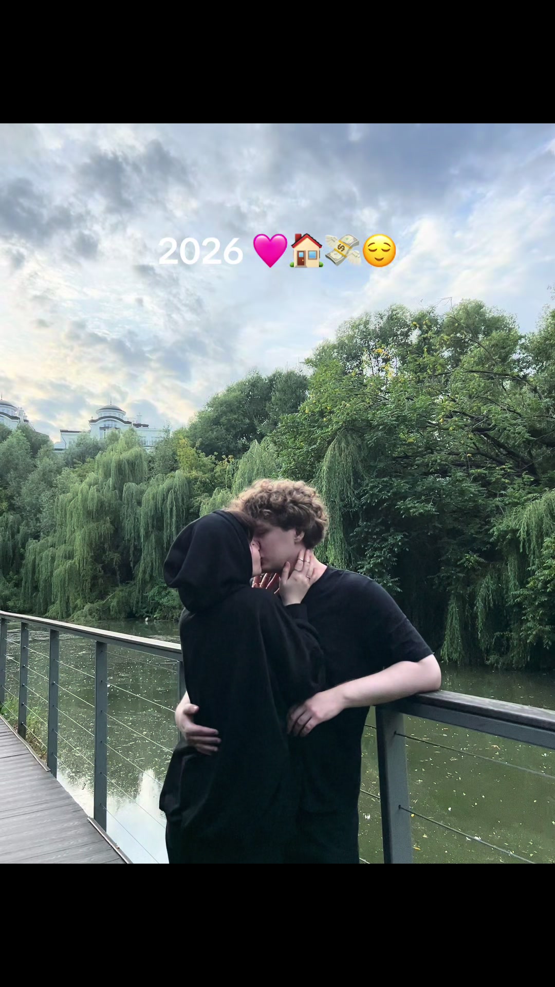 @kisdeluxe